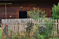 2 Conosci i tuoi stili di recinzione in legno